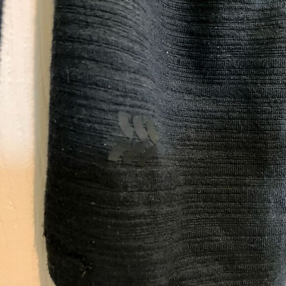 All in Motion, black activewear, cut out in back, size L, excellent condition - Picture 4 of 4